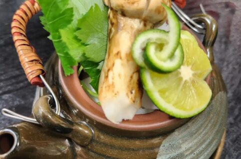 松茸土瓶蒸し